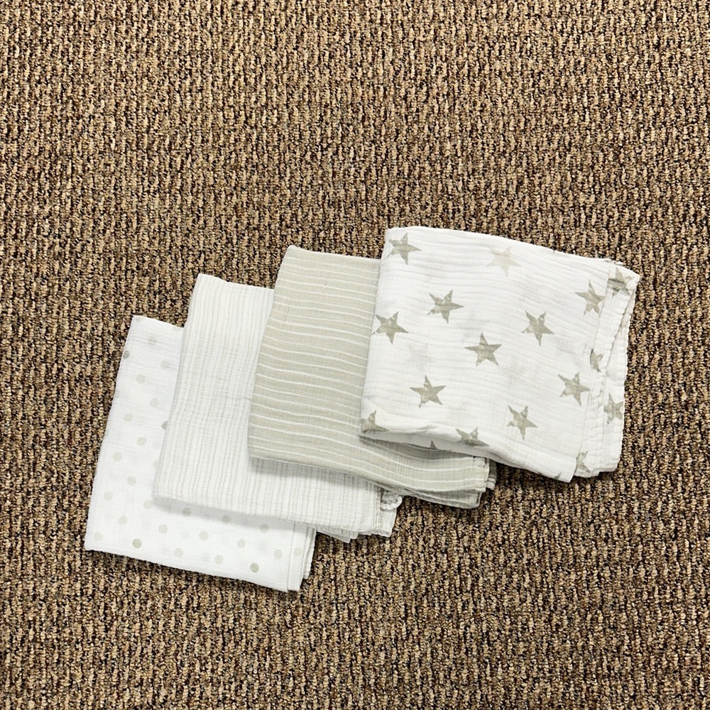 aden + anais Starry and Striped Swaddle Blanket Set